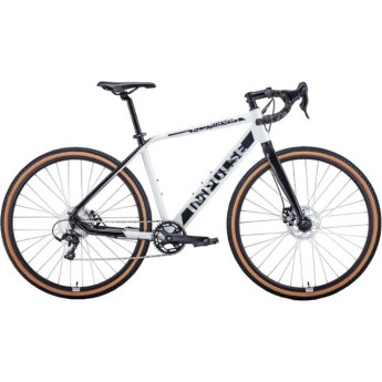 Спортивный велосипед FORWARD IMPULSE 28 X D 2022, белый/черный Спортивный велосипед FORWARD IMPULSE 28 X D 2022, белый/черный